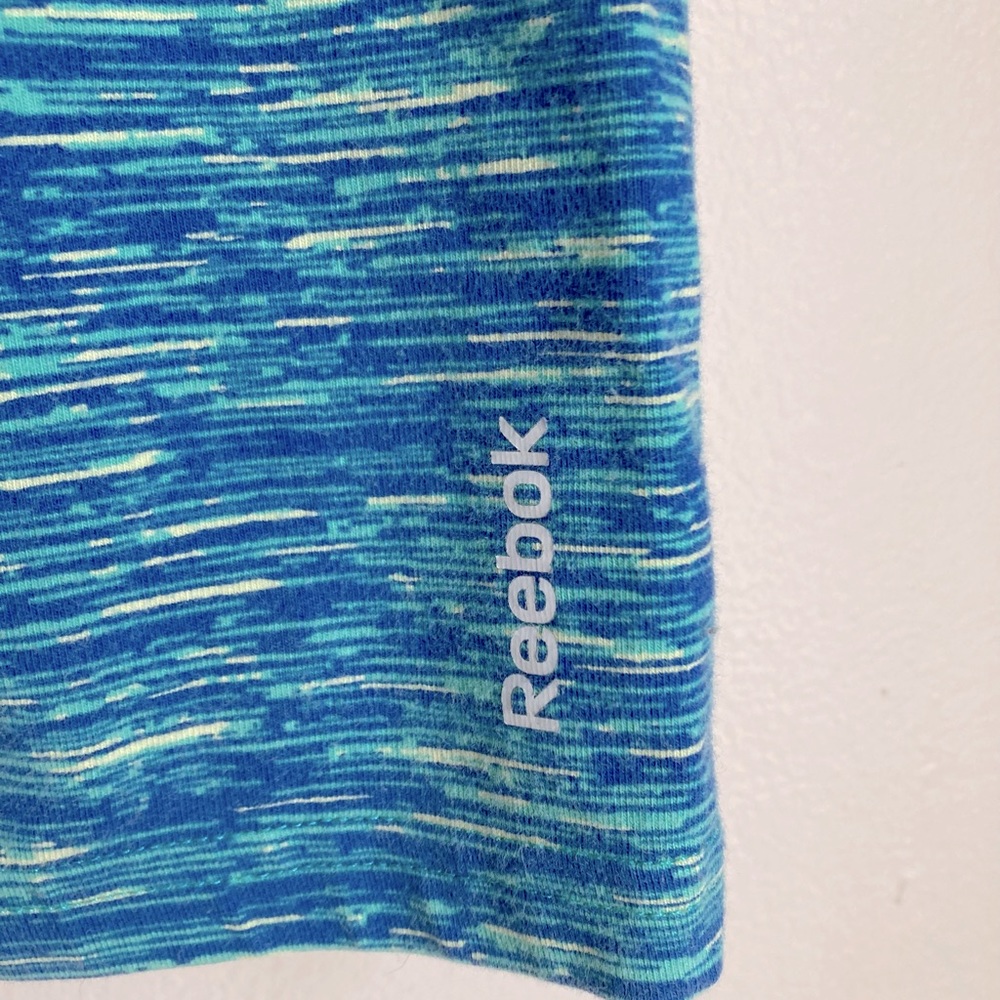 Girls size (6-8) Reebok capri leggings